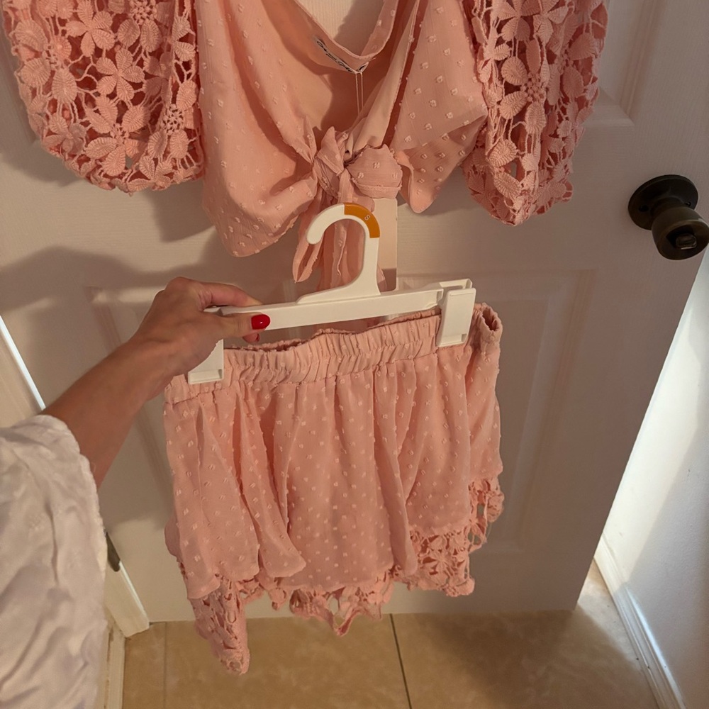 Pink Lace Two-Piece Set - Picture 8 of 9